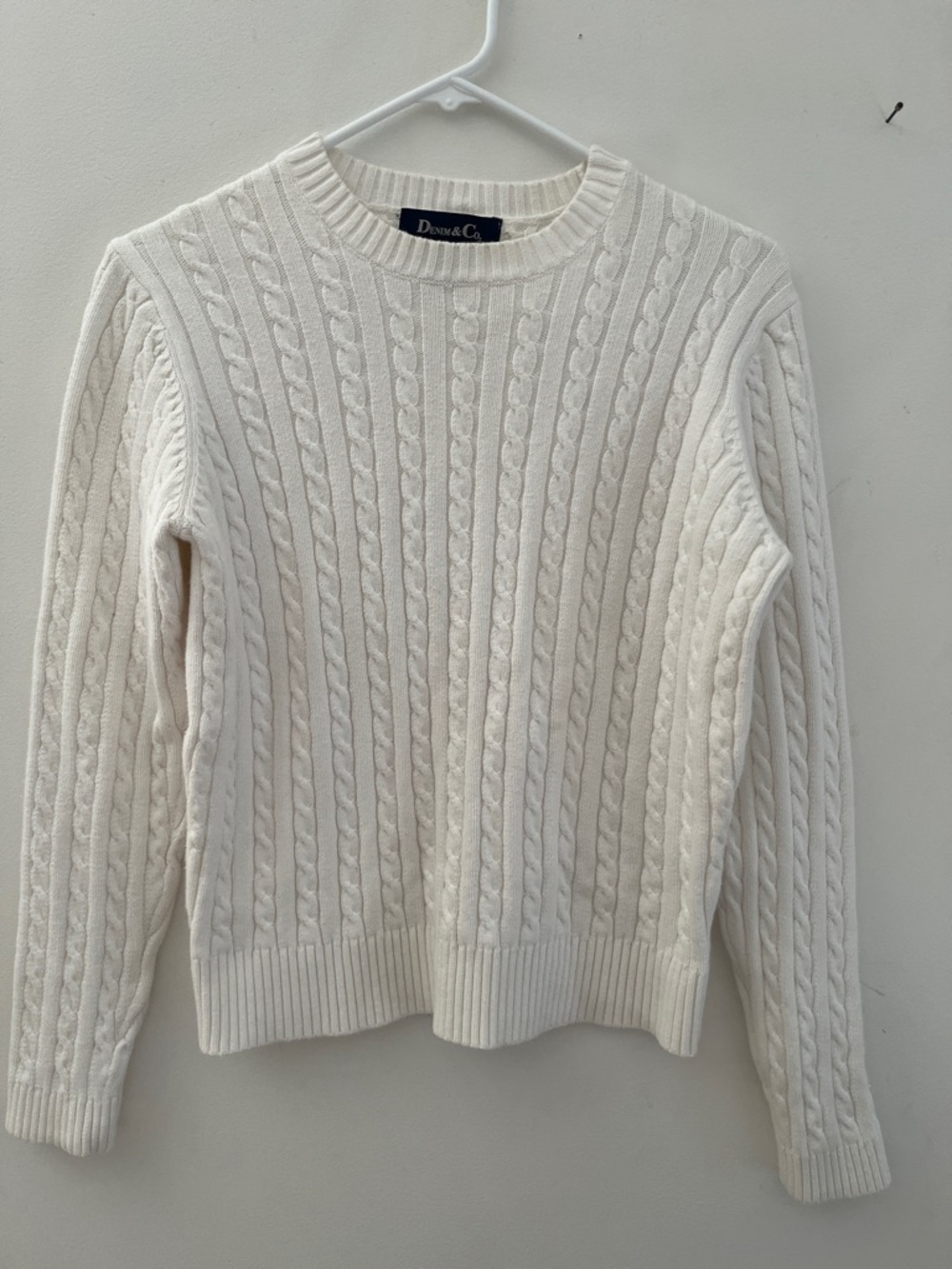 Denim & Co. Cable Knit Sweater white cotton size small preppy casual classic